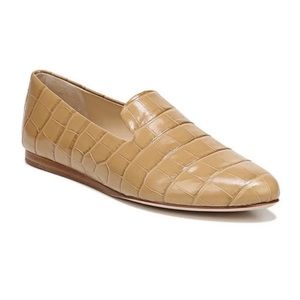 Veronica Beard NWT Griffen Loafers size 9